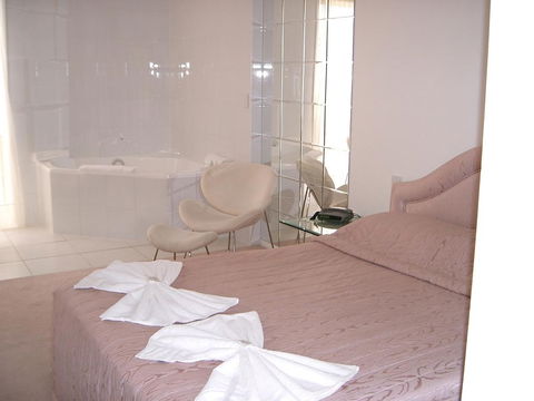 Cottonwood Motor Inn - Yamba Accommodation 1