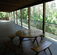 Coucals Cottage - Yamba Accommodation