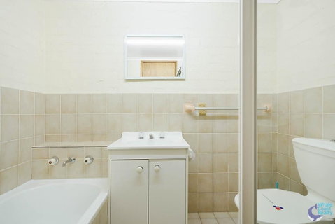 Countess Court Unit - Great Ocean Views - Yamba Accommodation 2