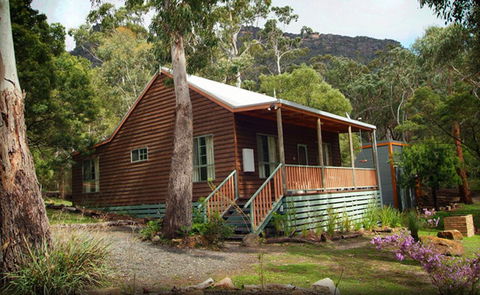 Country Lane Cottage - Yamba Accommodation 0