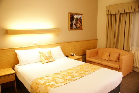 Country Lodge Motor Inn - Yamba Accommodation 2
