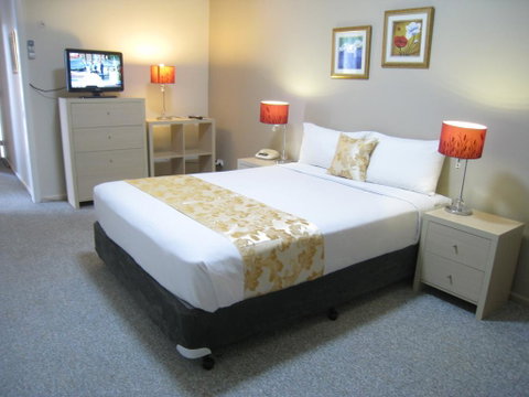 Country Lodge Motor Inn - Yamba Accommodation 3