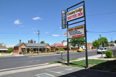 Country Lodge Motor Inn - Yamba Accommodation 0