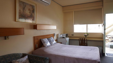 Country Motor Inn - Yamba Accommodation 1