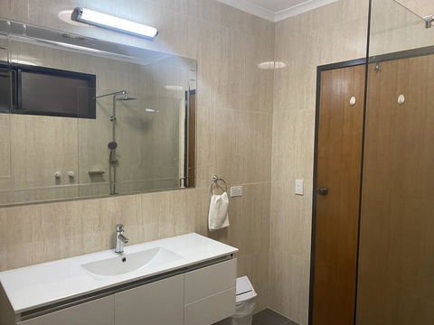 Country Plaza Halls Gap - Yamba Accommodation 1