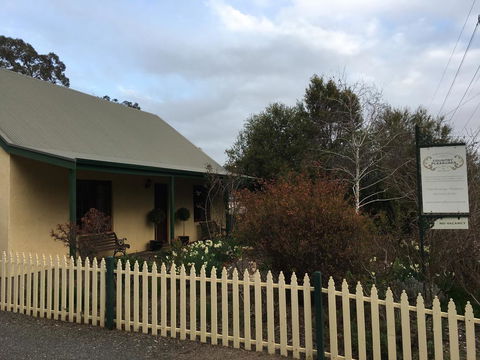 Country Pleasures Bed And Breakfast - Yamba Accommodation 0