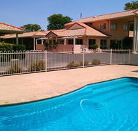 Country Roads Motor Inn - Yamba Accommodation