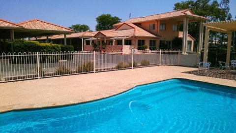 Country Roads Motor Inn - Yamba Accommodation 0
