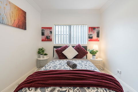 Cozy Duplex Home 3 Bdrms 1 Bath Sleeps 6 - Yamba Accommodation 0