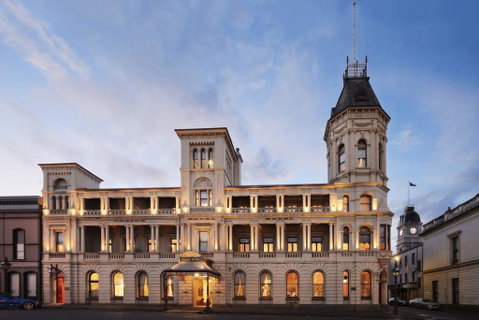 Craig's Royal Hotel - Yamba Accommodation 0