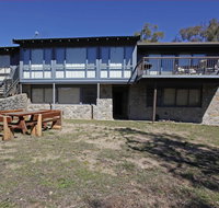 Creel Lodge - Yamba Accommodation