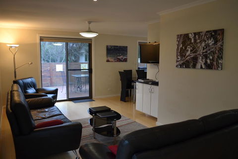 Crisands Of Echuca - Yamba Accommodation 1