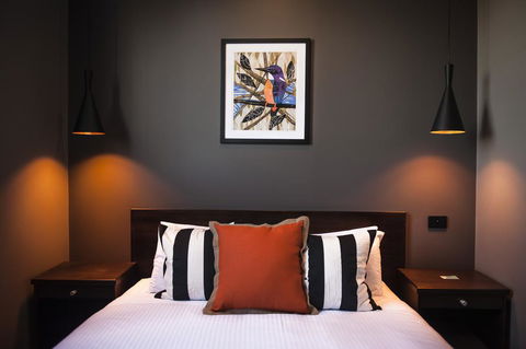 Criterion Hotel Sale - Yamba Accommodation 2