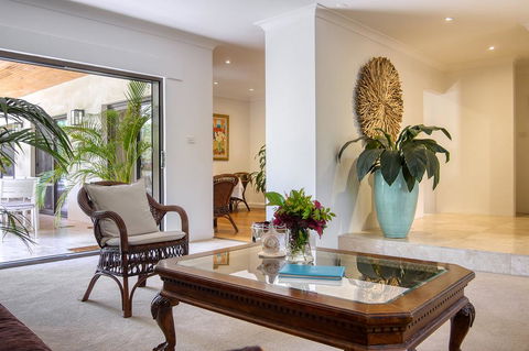 Cronulla Beach House B&B - Yamba Accommodation 1