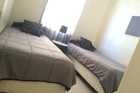 CRONULLA BREEZE - Yamba Accommodation 3