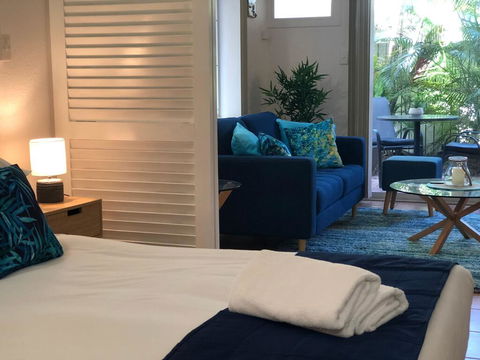 Crystal Palms - Yamba Accommodation 0