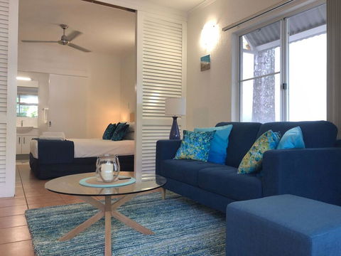 Crystal Palms - Yamba Accommodation 1