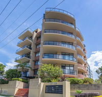 Crystal Waters Unit 11 - Yamba Accommodation