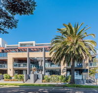Cscape 3brm Apartment with a View - Yamba Accommodation
