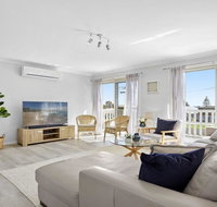 Culburra Beach Retreat - close to two beaches