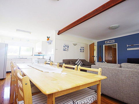 Culburra Sea Stay - Beach And Shop An Easy Walk - Yamba Accommodation 3