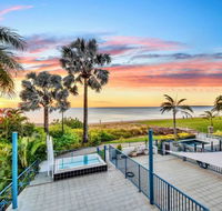 Cullen Bay Villa - Yamba Accommodation