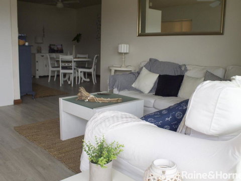 Cumbernauld #12 - 12/12 Terrigal Esp, Terrigal - Yamba Accommodation 1