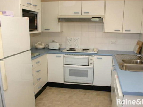 Cumbernauld #9 - 9/12 Terrigal Esp - Yamba Accommodation 2