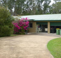 dad  alice's place - Yamba Accommodation