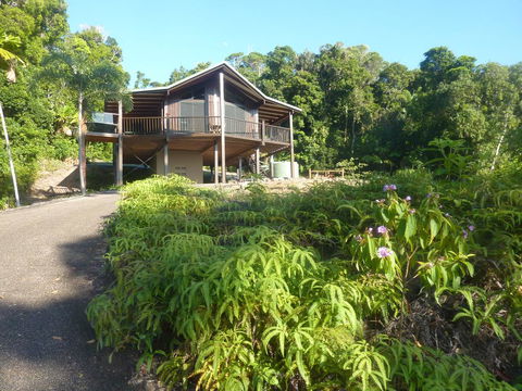 Daintree Holiday Homes - Yurara - Yamba Accommodation 1