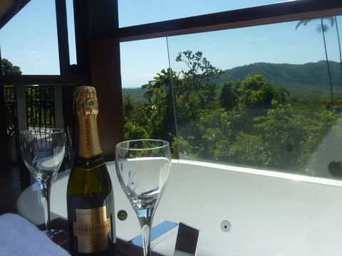 Daintree Holiday Homes - Yurara - Yamba Accommodation 3