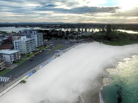 Debra Court 6 - Yamba Accommodation 0