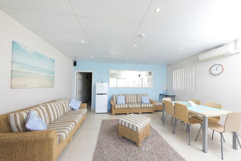 Debra Court Unit 1 - Yamba Accommodation 3