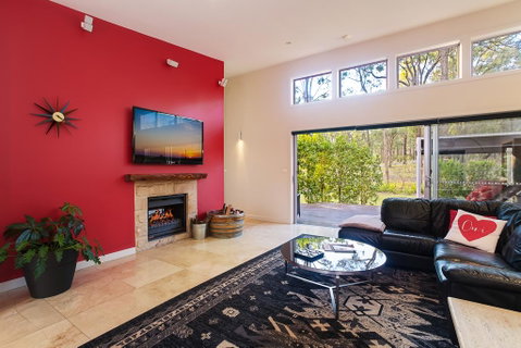 Deja Vu Estate - Yamba Accommodation 2