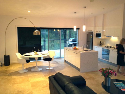 Deja Vu Estate - Yamba Accommodation 0