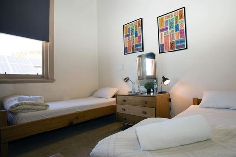Delatite Hotel - Yamba Accommodation 0