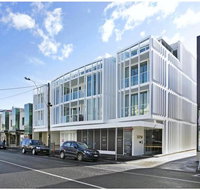 Deluxe Brighton Home in Bayside - Yamba Accommodation