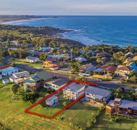 Dilkara - Breathtaking ocean views - Yamba Accommodation