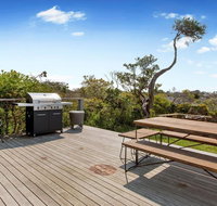 Dimmicks Retreat 300m to beach - Yamba Accommodation