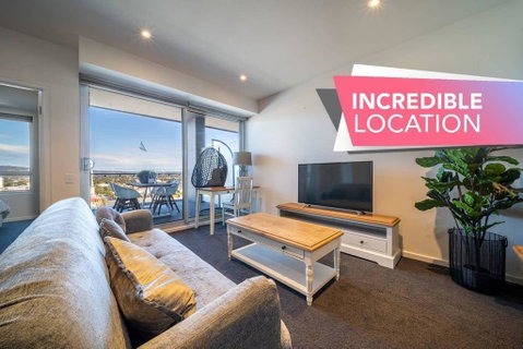 Divinity On Morphett - In The Heart Of The CBD - Free Wifi - Nespresso - Yamba Accommodation 0