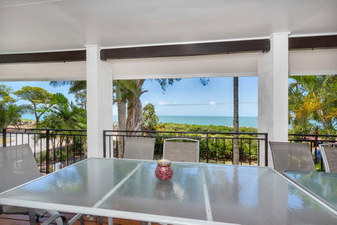 Dolce Vita - Yamba Accommodation 1