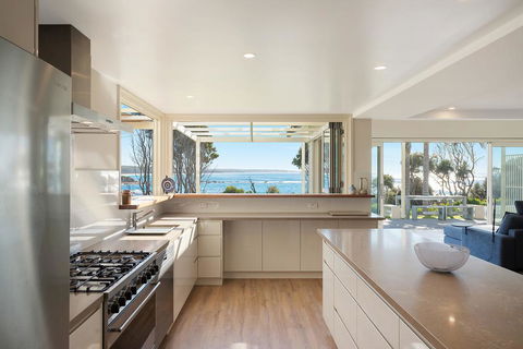 Dollini Ocean (Unit 1) - Yamba Accommodation 2