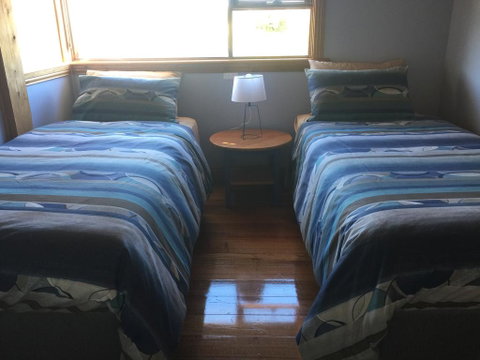 Dolphin Beach House - Yamba Accommodation 2