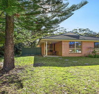 Dolphin Cottage - in the heart of Callala Beach