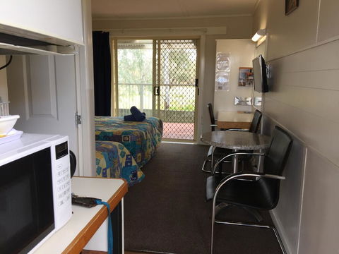 Donald Riverside Motel - Yamba Accommodation 3