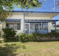 DOUGLAS COTTAGE FORSTER - Yamba Accommodation