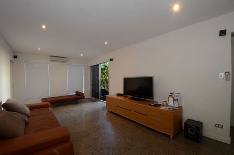 Dream Catcher Beach House - Shellharbour - Yamba Accommodation 3