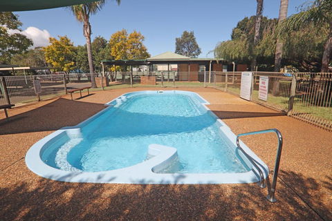 Driftwood - Yamba Accommodation 1