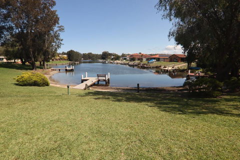 Driftwood - Yamba Accommodation 2