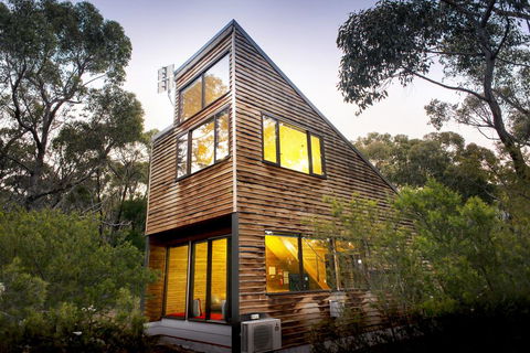 DULC Cabins - Yamba Accommodation 0